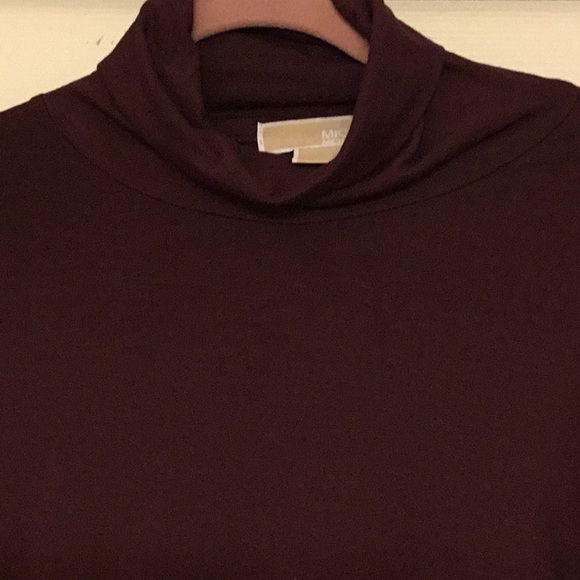 Michael Kors Merlot Turtleneck - Picture 2 of 5